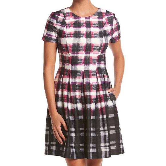 Vince Camuto Dresses & Skirts - (Sizes 6, 8, 14) Vince Camuto Pink/Blk Plaid Fit & Flare Dress)
